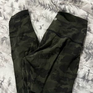 Green camo leggings